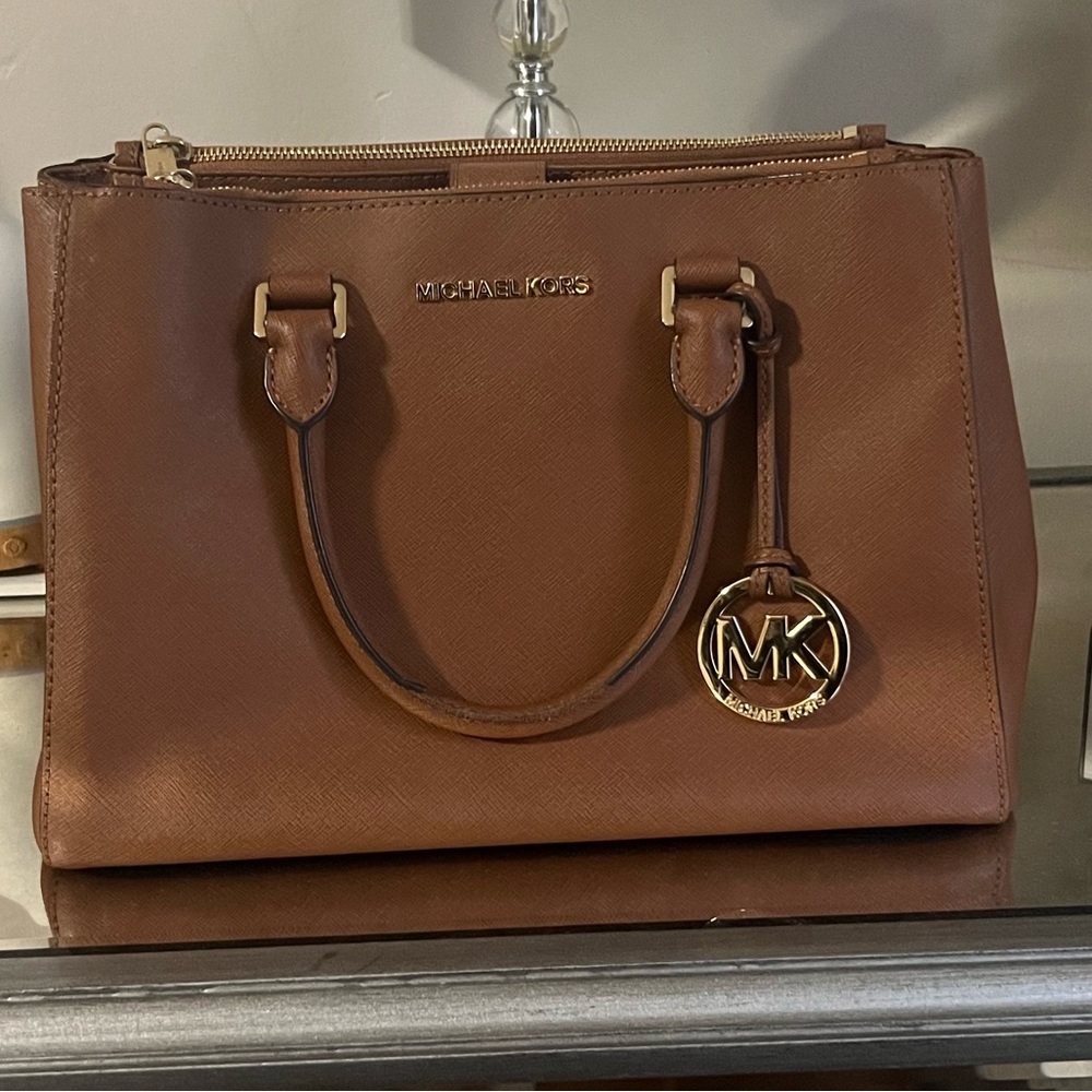 Michael Kors Sutton Tote